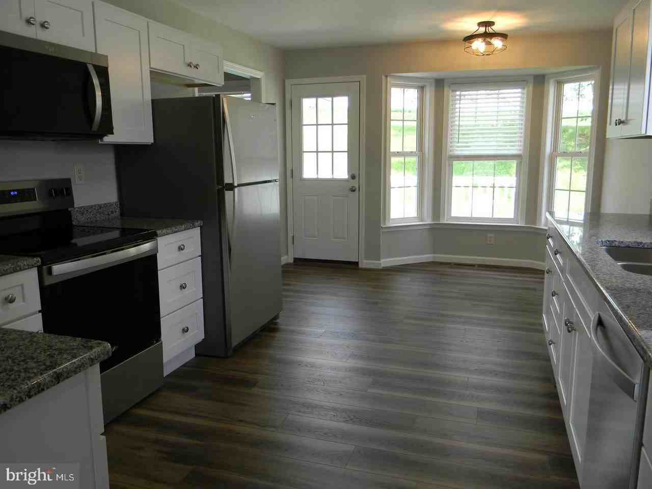 103 Turtleback Ct - Photo 6 of 17