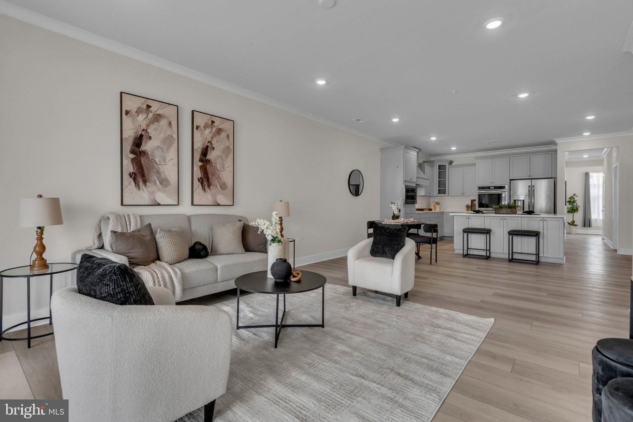10722 Great Lakes Pl - Photo 6 of 19