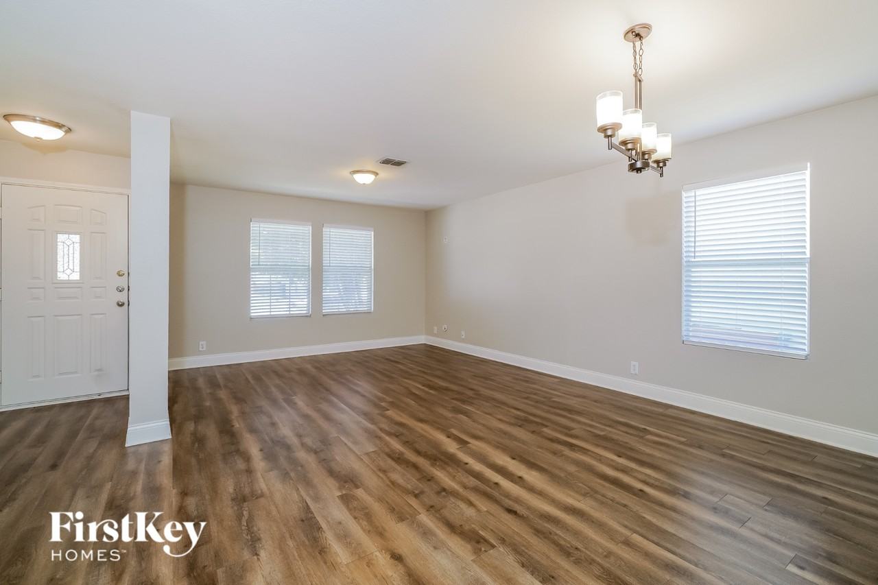 233 Weeping Willow - Photo 5 of 16
