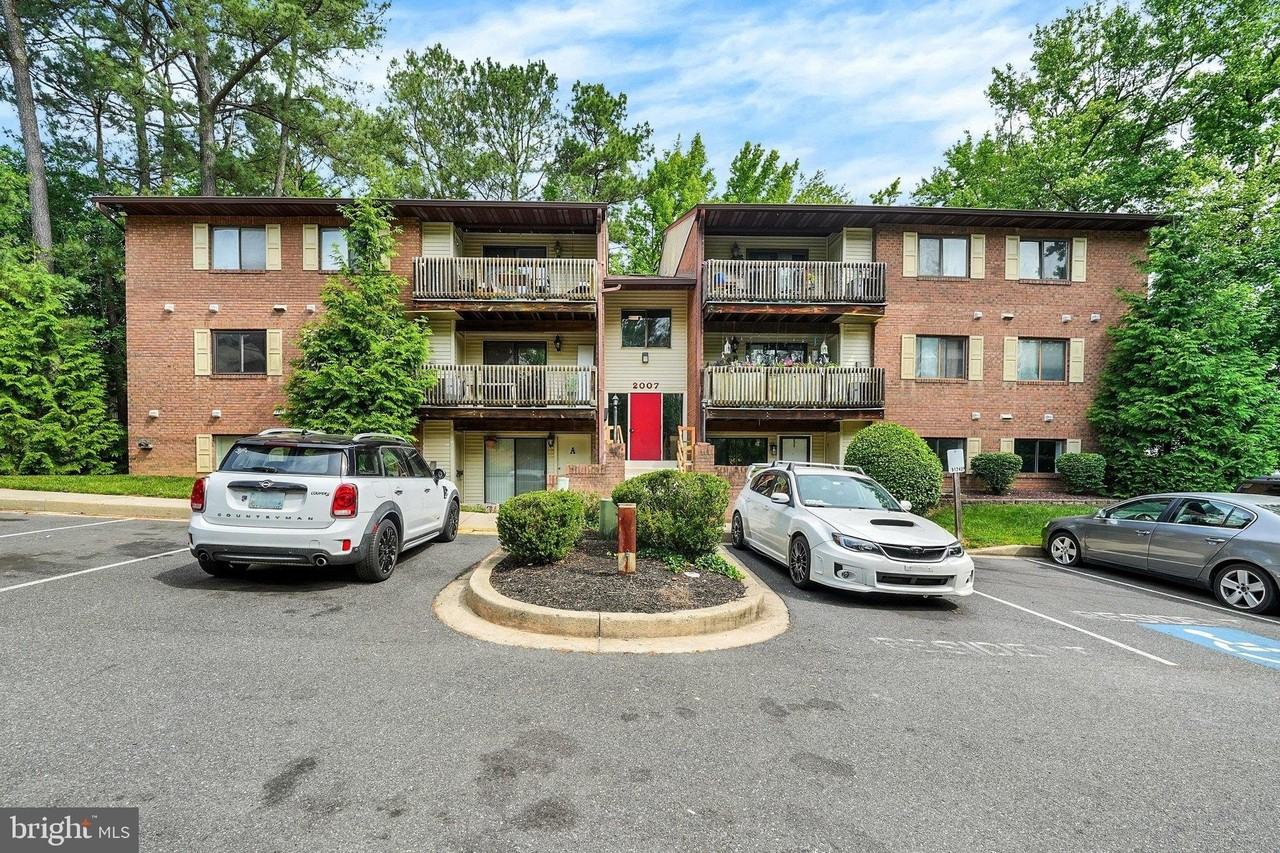 2007 Magnolia Woods Ct #B