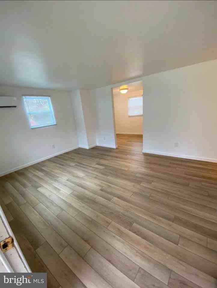 23686 L Rd - Photo 2 of 10