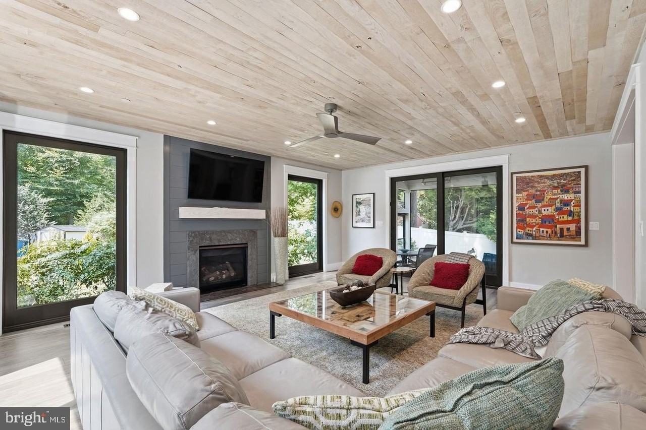 5644 Bent Branch Rd - Photo 7 of 34