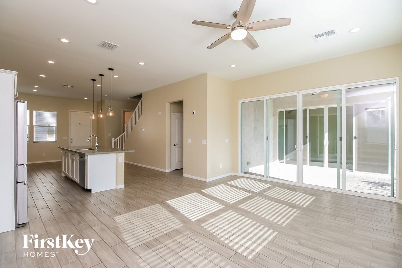 355 N 157th Ln - Photo 2 of 15