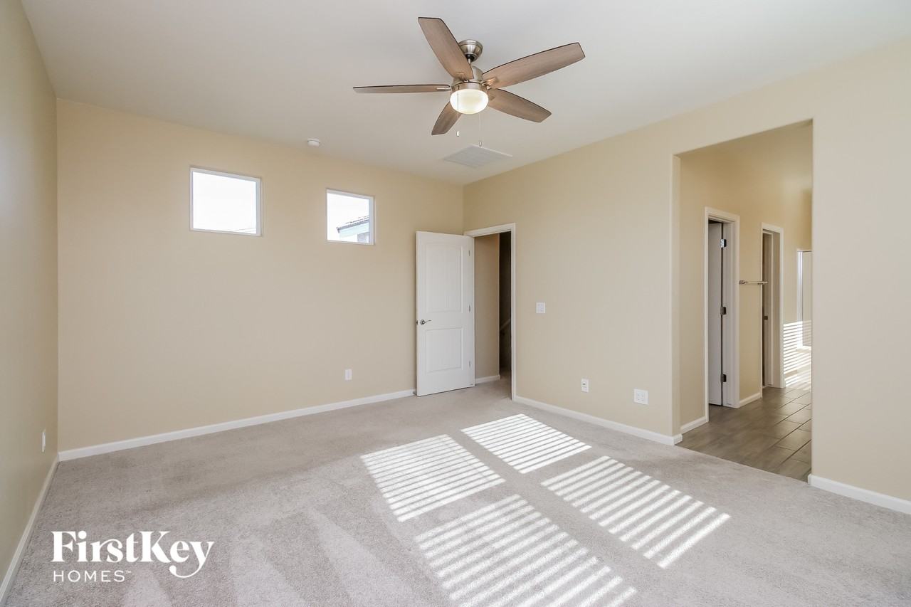 355 N 157th Ln - Photo 7 of 15