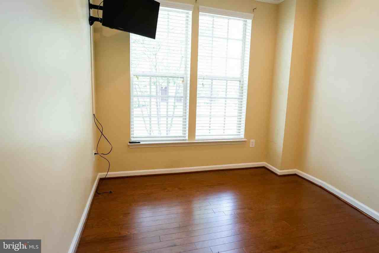 815 Fair Winds Way #291 - Photo 7 of 38