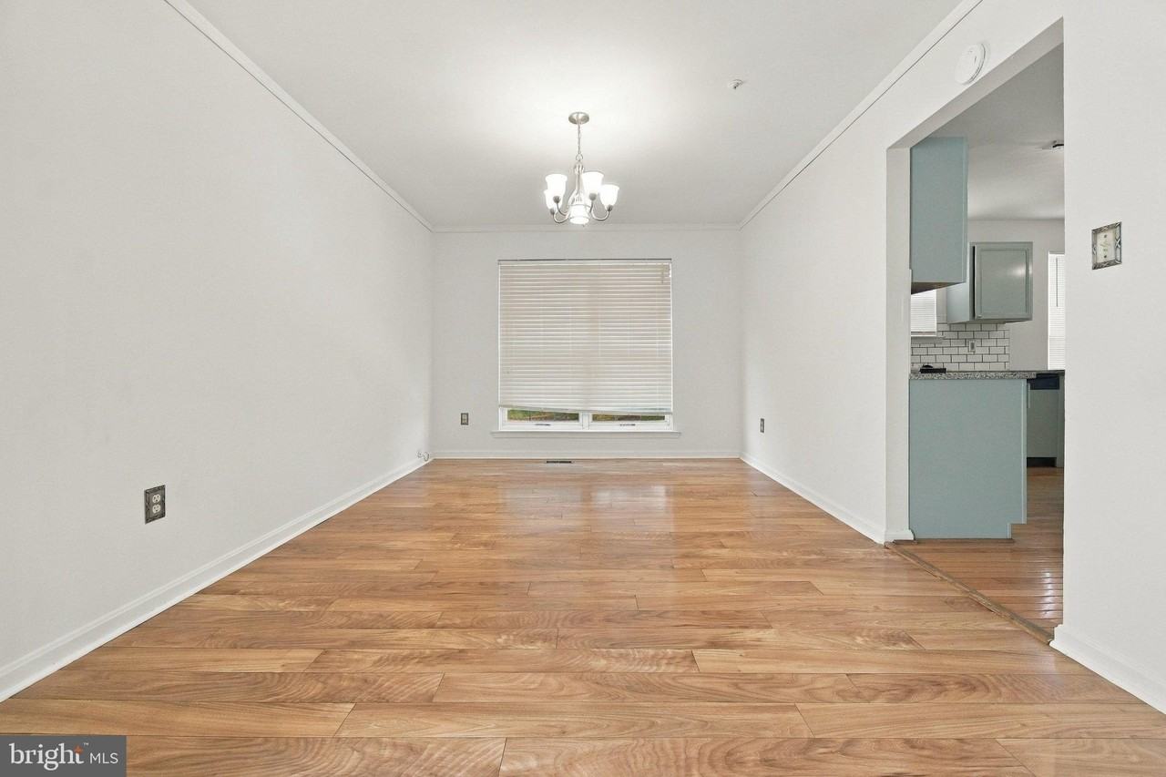 6307 Grenfell Ct - Photo 6 of 32