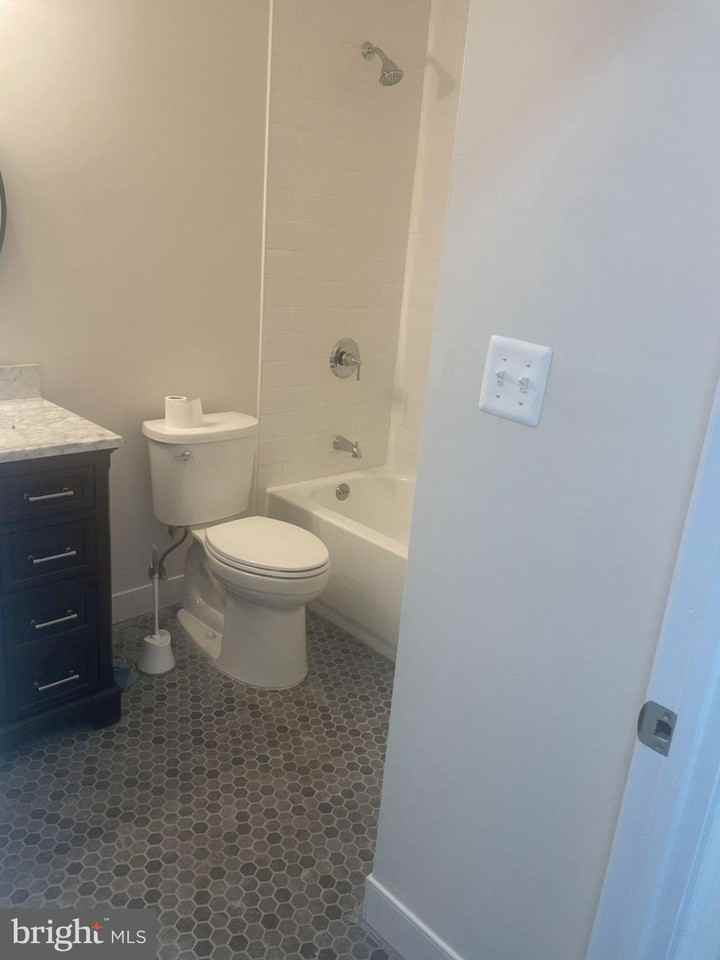 2707 Fawn Ln - Photo 5 of 6