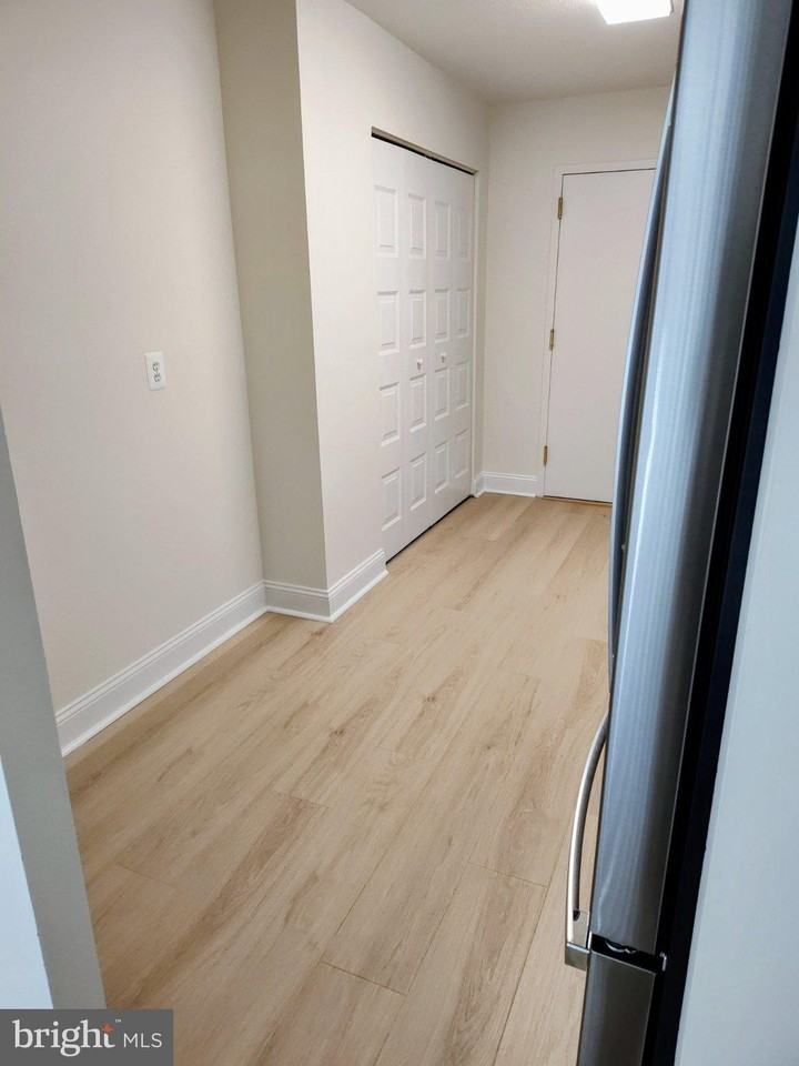 6100 Westchester Park Dr #519 - Photo 5 of 13