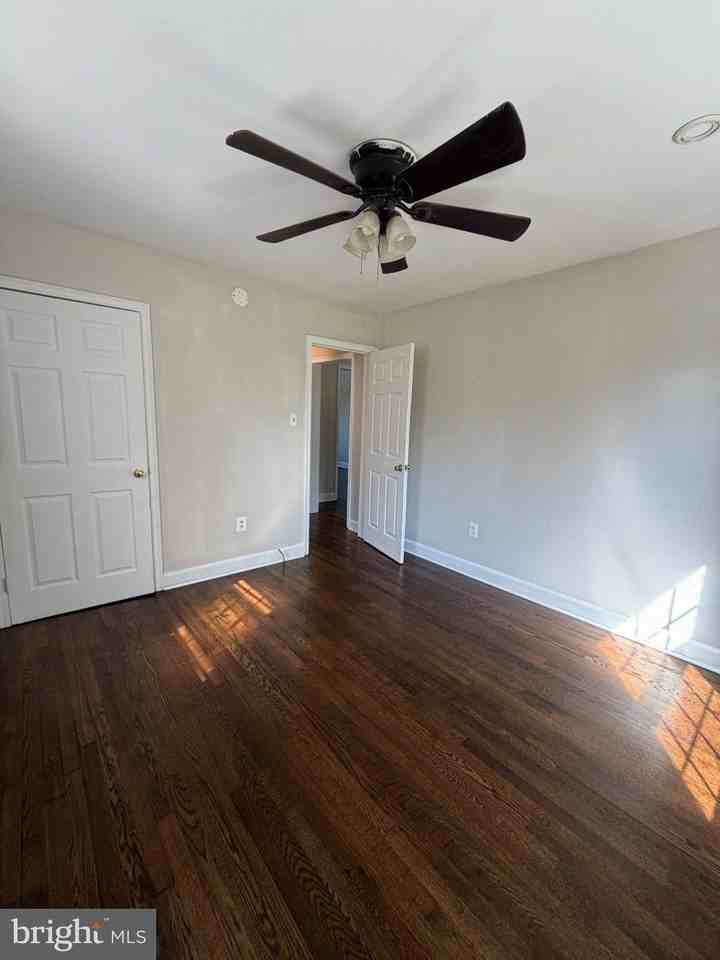 843 Woodland Way - Photo 5 of 10