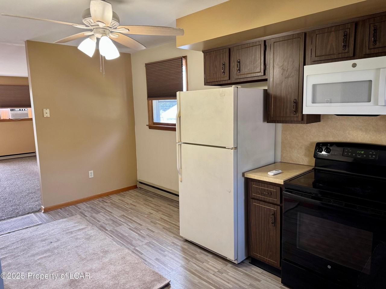 26 Shiffer Ln - Photo 6 of 15