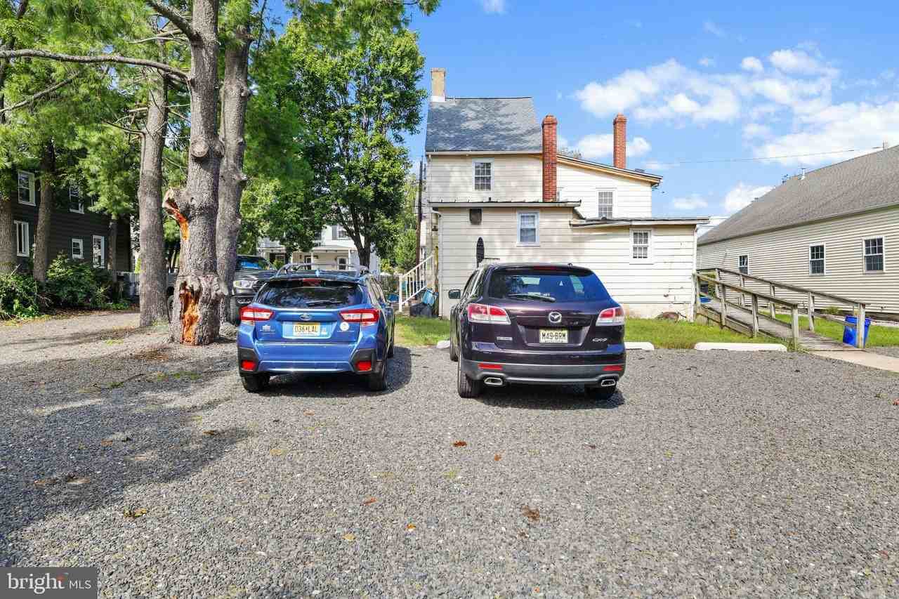 6 Friends Ave - Photo 6 of 22
