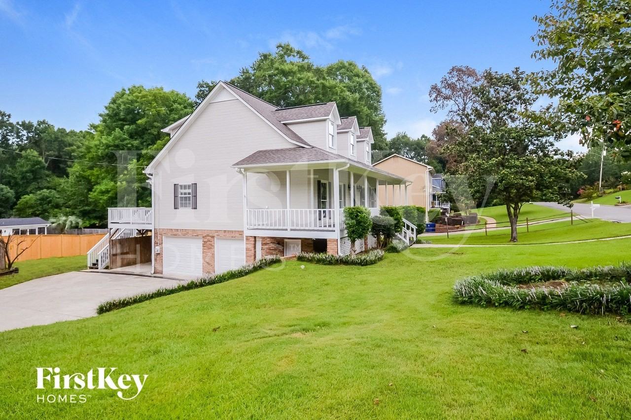 516 Olde Towne Ln - Photo 2 of 15