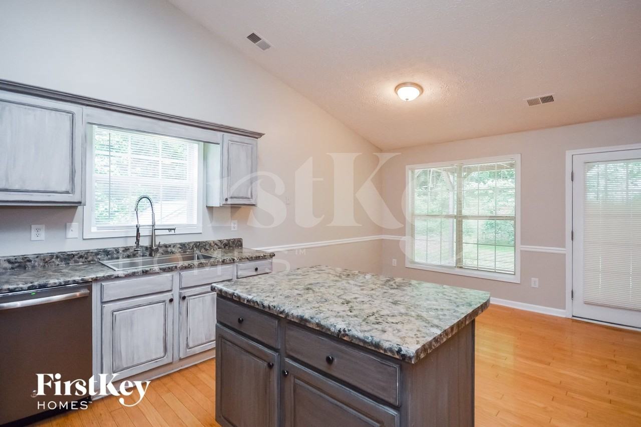 6401 Highways - Photo 6 of 15