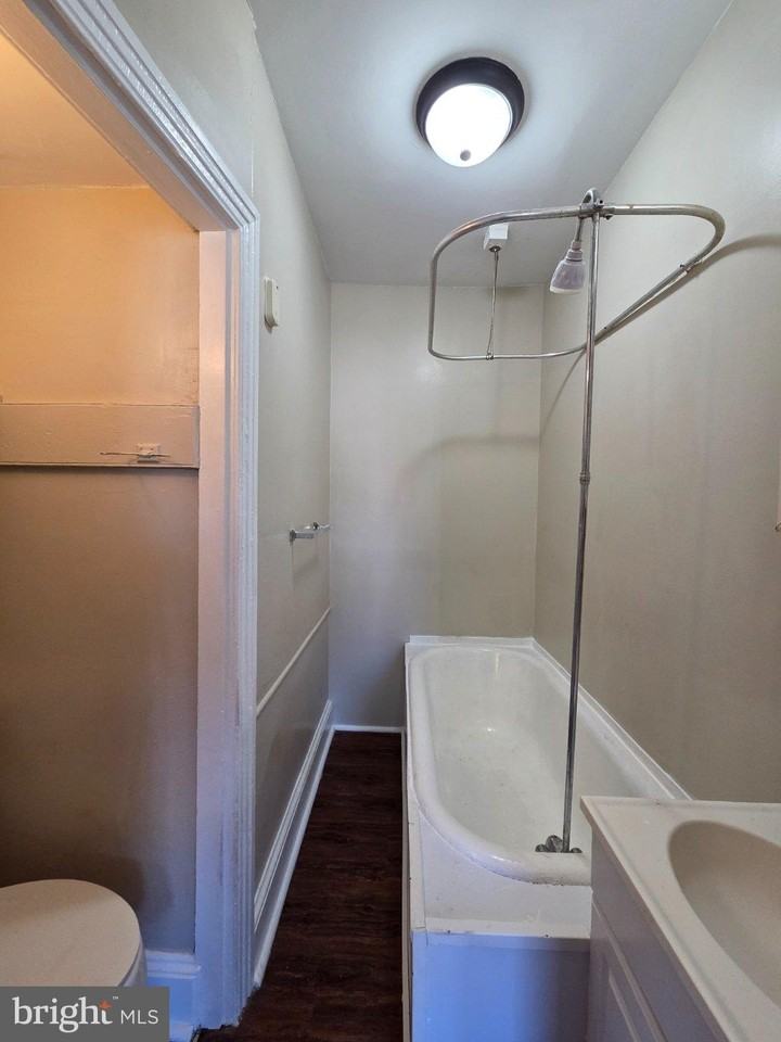 345 N 4th St - Photo 7 of 7