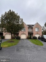 featured image of 447 Stonehedge Ln