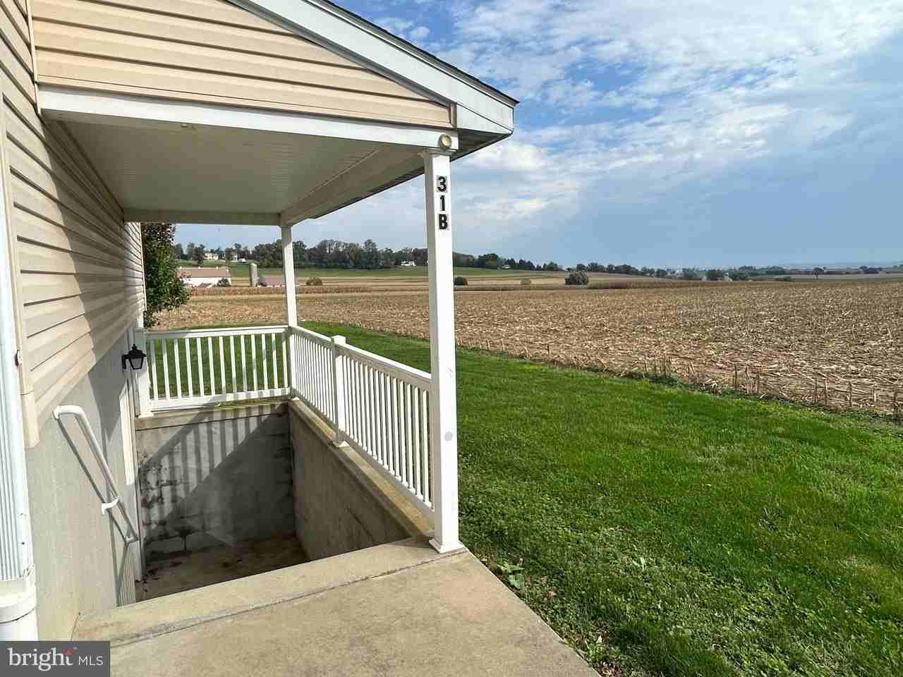 31 N Kinzer Rd #B - Photo 2 of 21