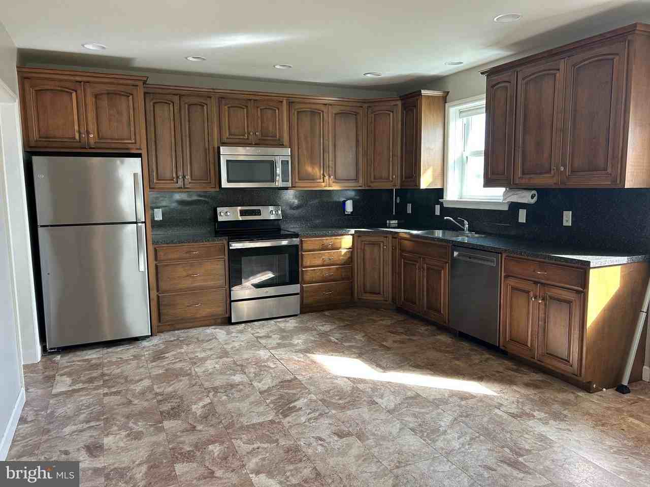 31 N Kinzer Rd #B - Photo 5 of 21