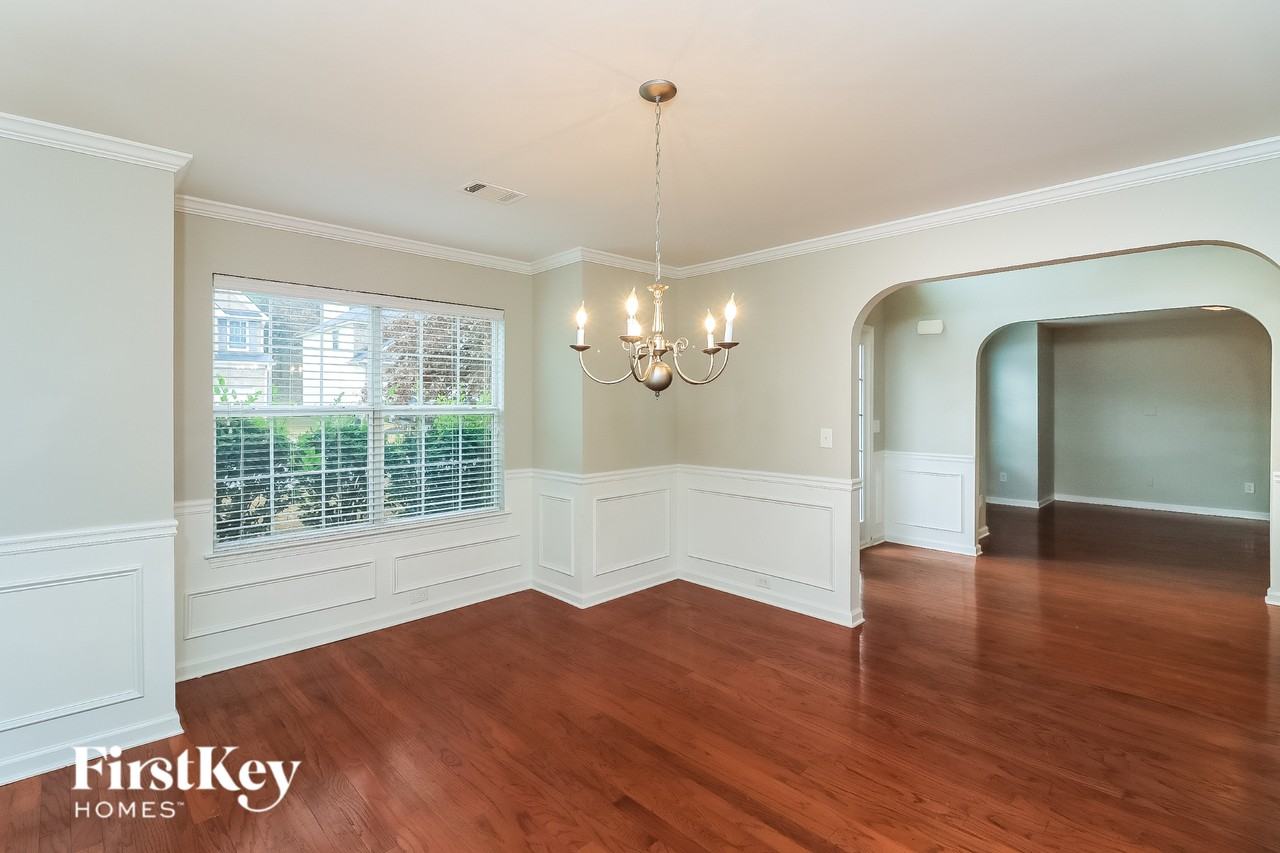 4286 Defoors Farm Trl - Photo 5 of 16