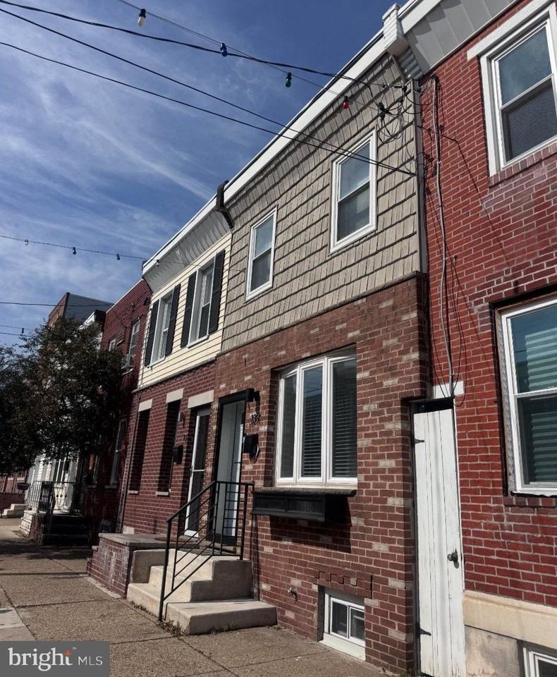 139 Mifflin St - Photo 3 of 21