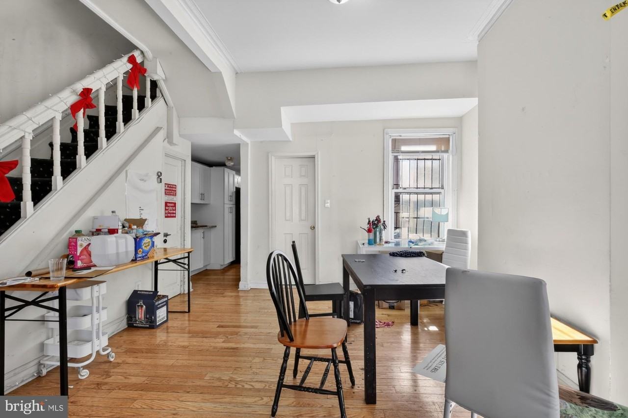 4058 Irving St - Photo 6 of 23
