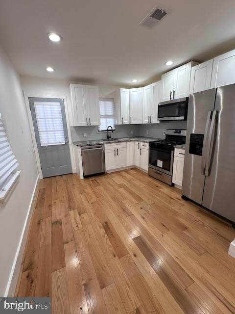 2009 N Lawrence St - Photo 3 of 20
