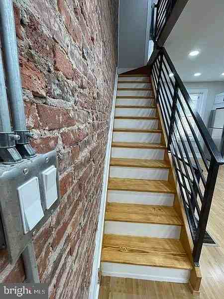 1527 S Bambrey St - Photo 5 of 19