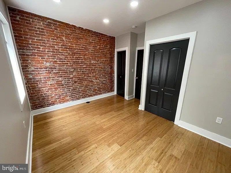 1527 S Bambrey St - Photo 7 of 19