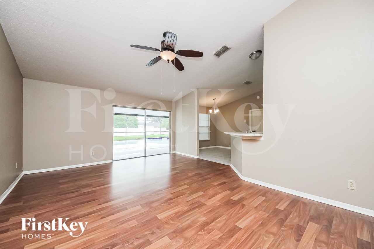 2400 Tandori Cir - Photo 4 of 16