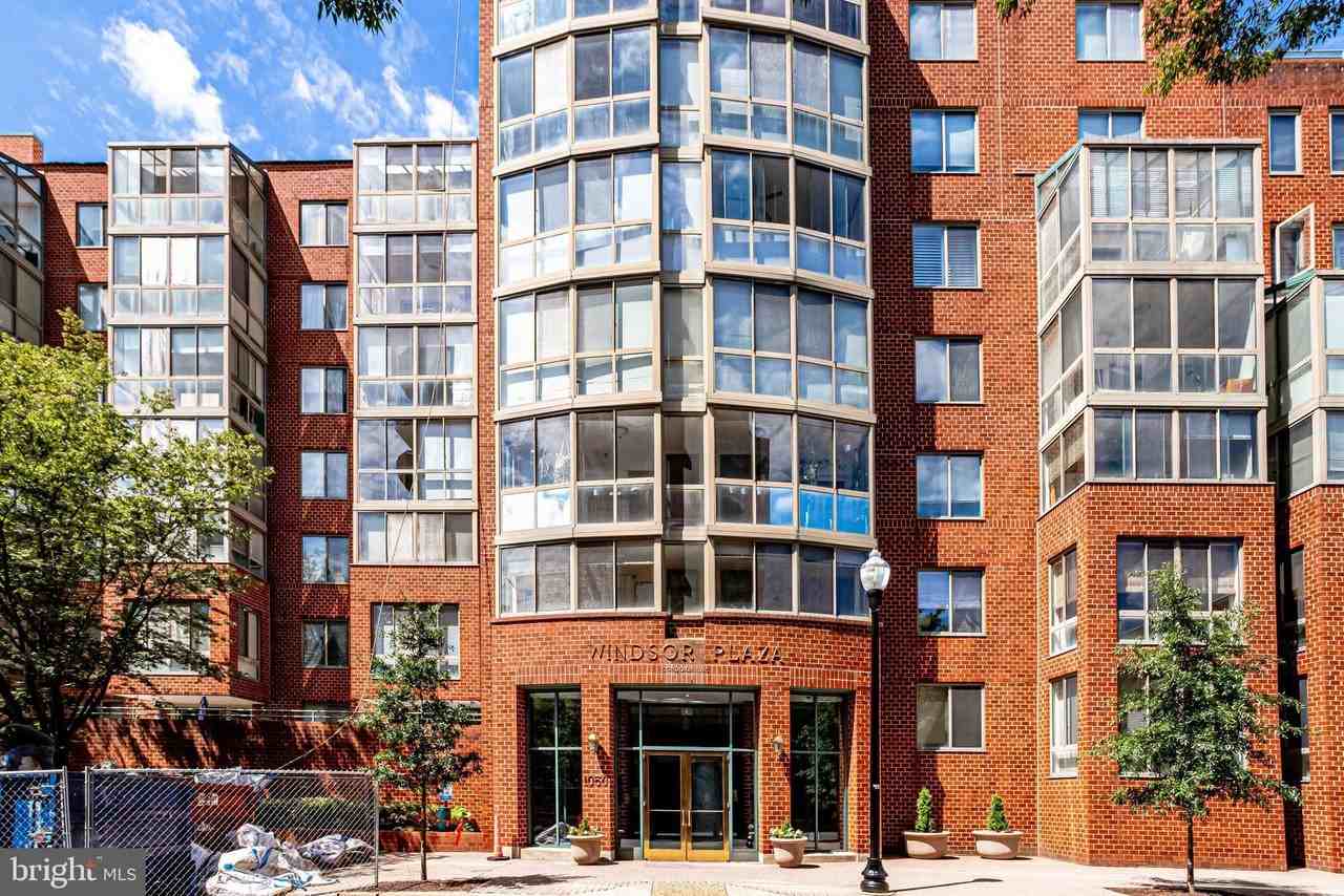 1050 N Taylor St #1-203