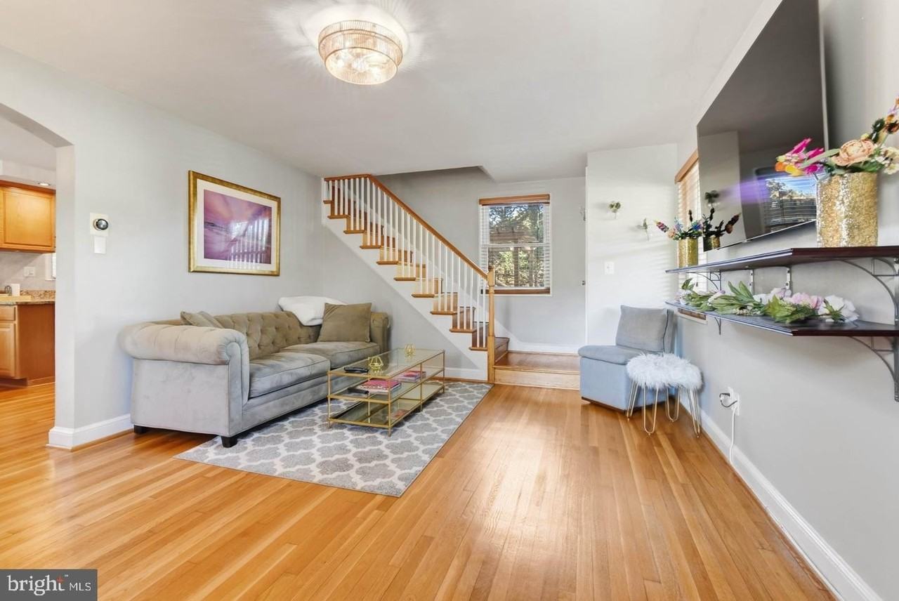 4727 Arlington Blvd - Photo 4 of 16