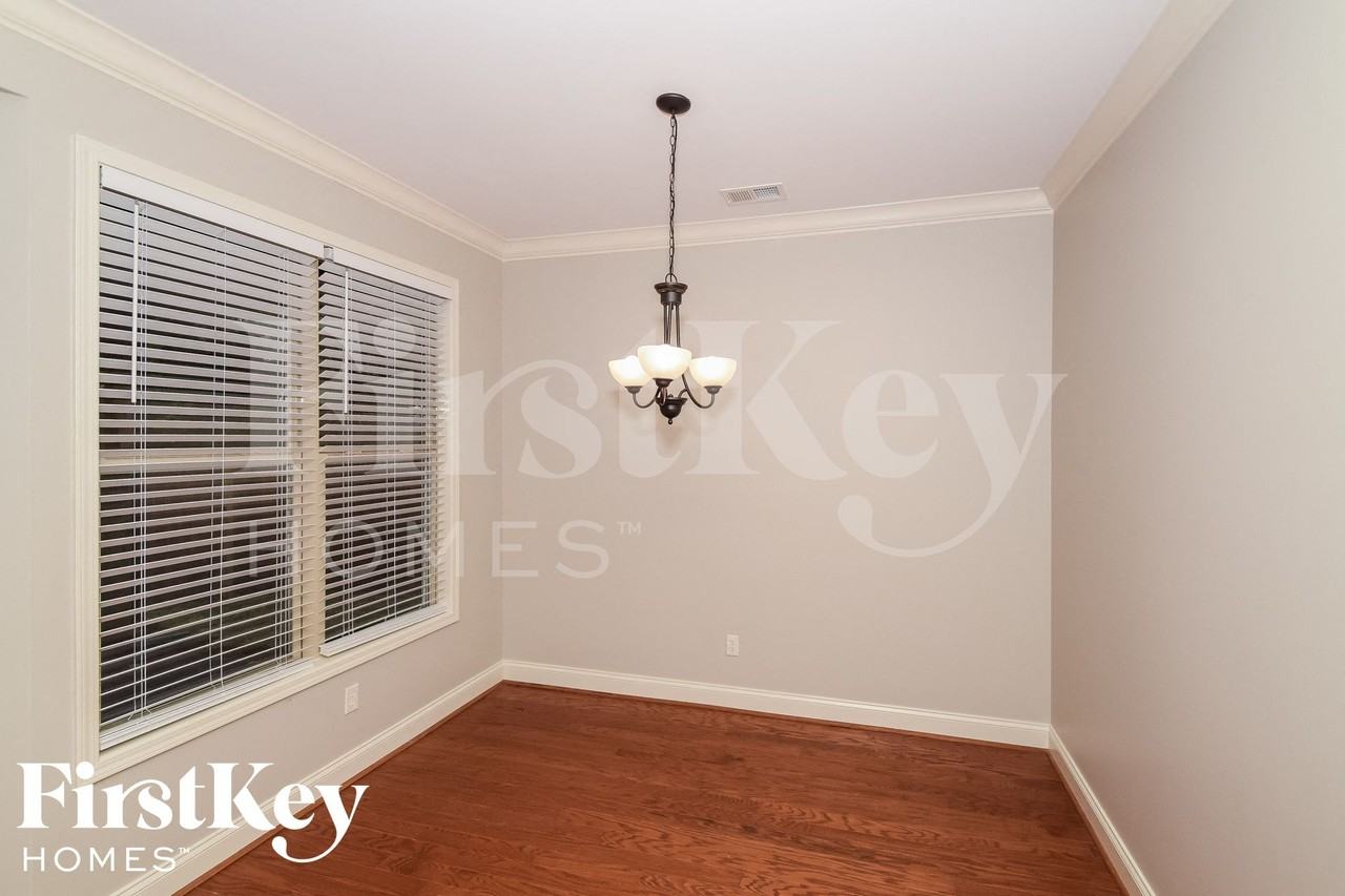 152 Willow View Ln - Photo 4 of 16