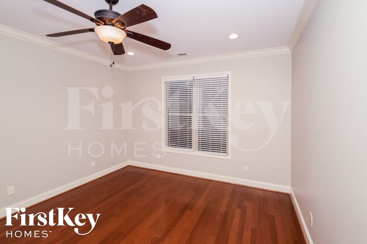 152 Willow View Ln - Photo 7 of 16