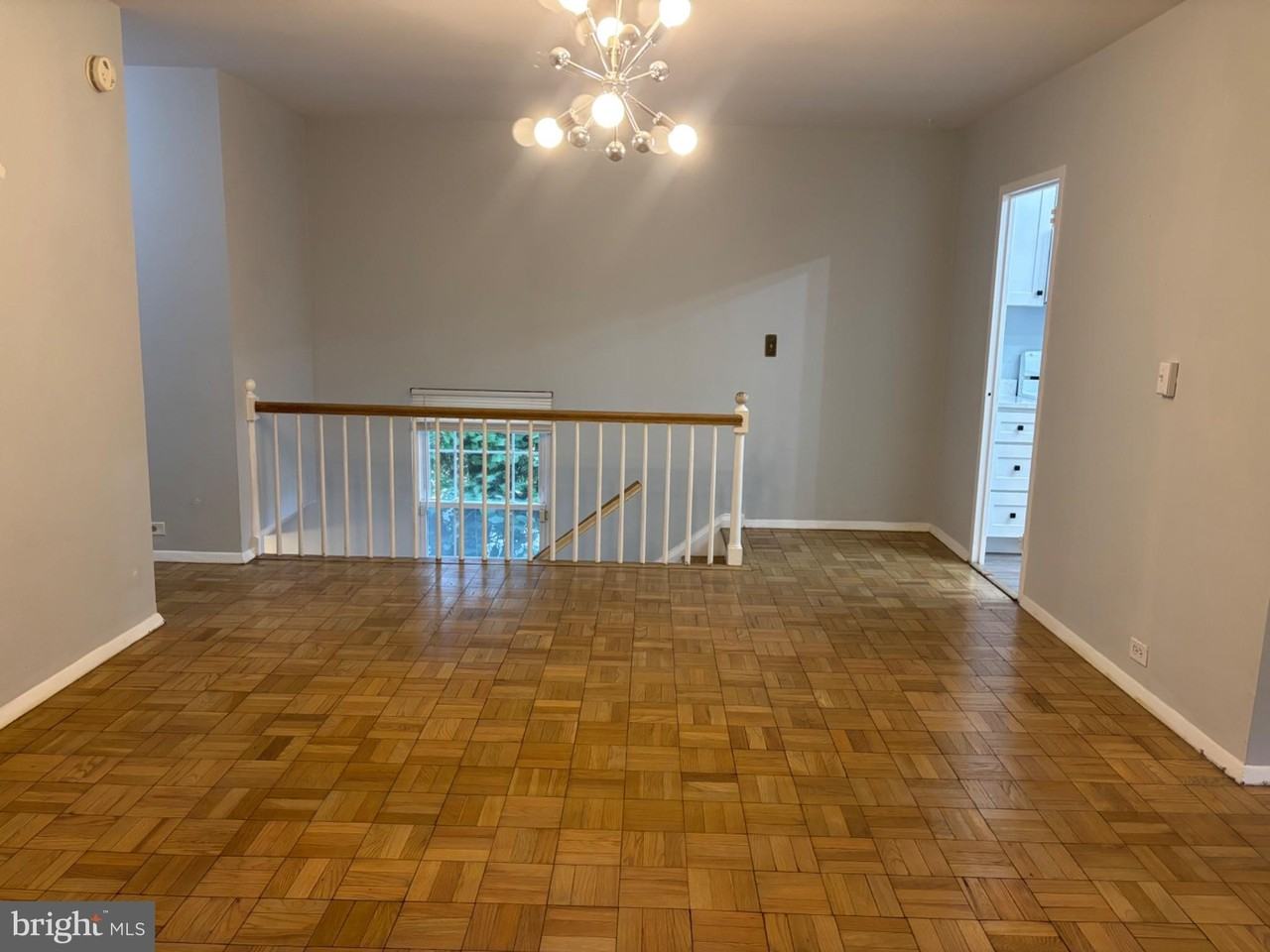 3302 Coryell Ln - Photo 4 of 20