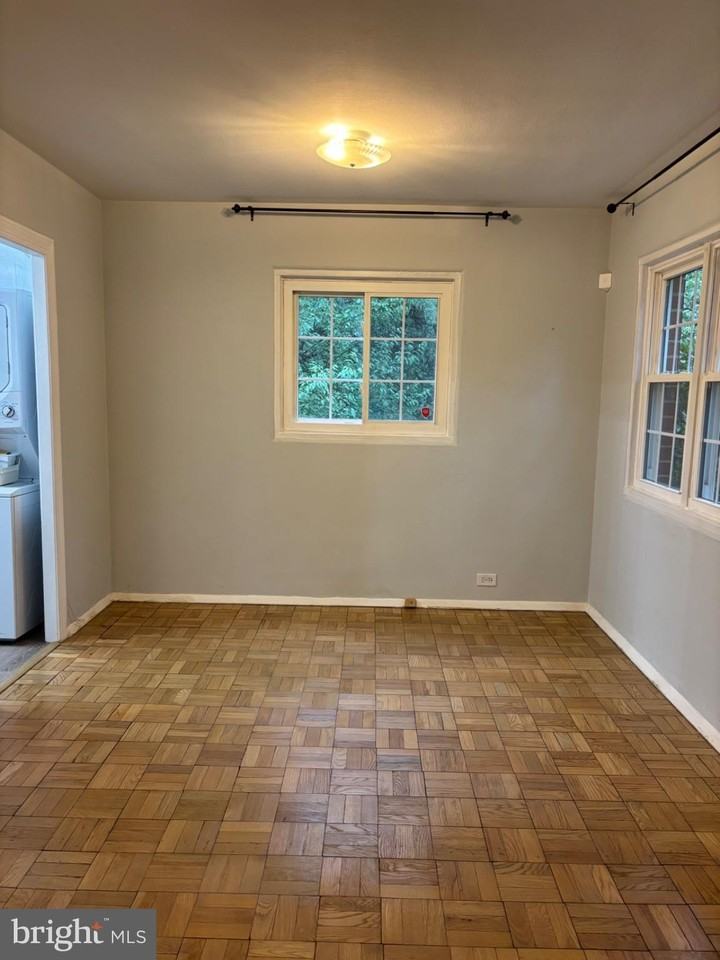 3302 Coryell Ln - Photo 5 of 20