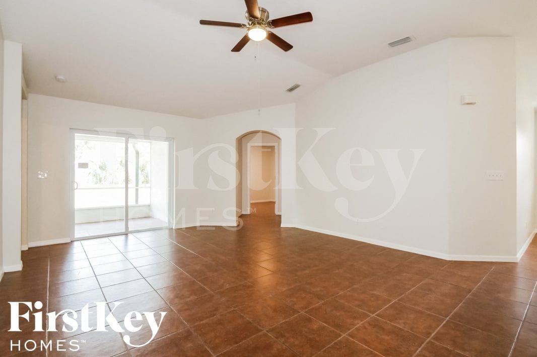1208 Dragon Head Dr - Photo 5 of 15