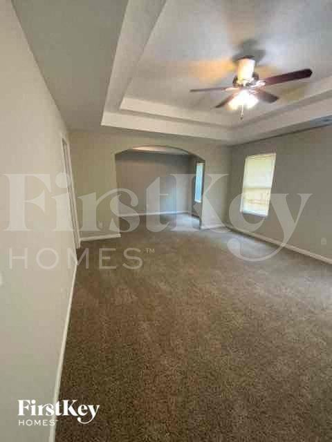 1120 Florence Ln - Photo 7 of 10