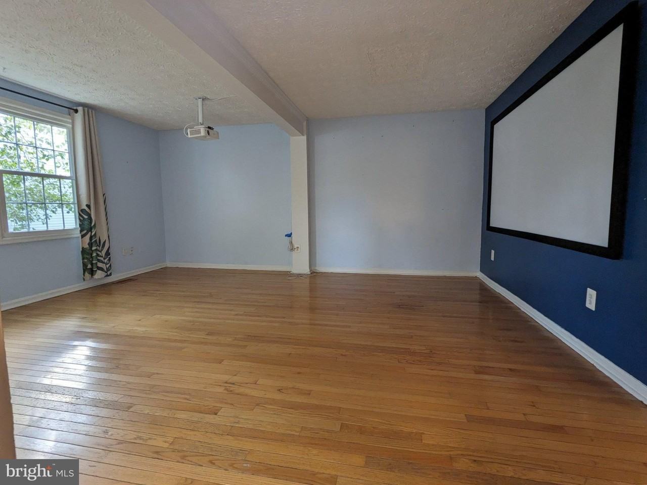 1110 Floyd Pl - Photo 7 of 17