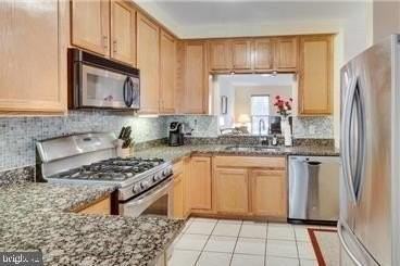 1587 Leeds Castle Dr #102 - Photo 7 of 13