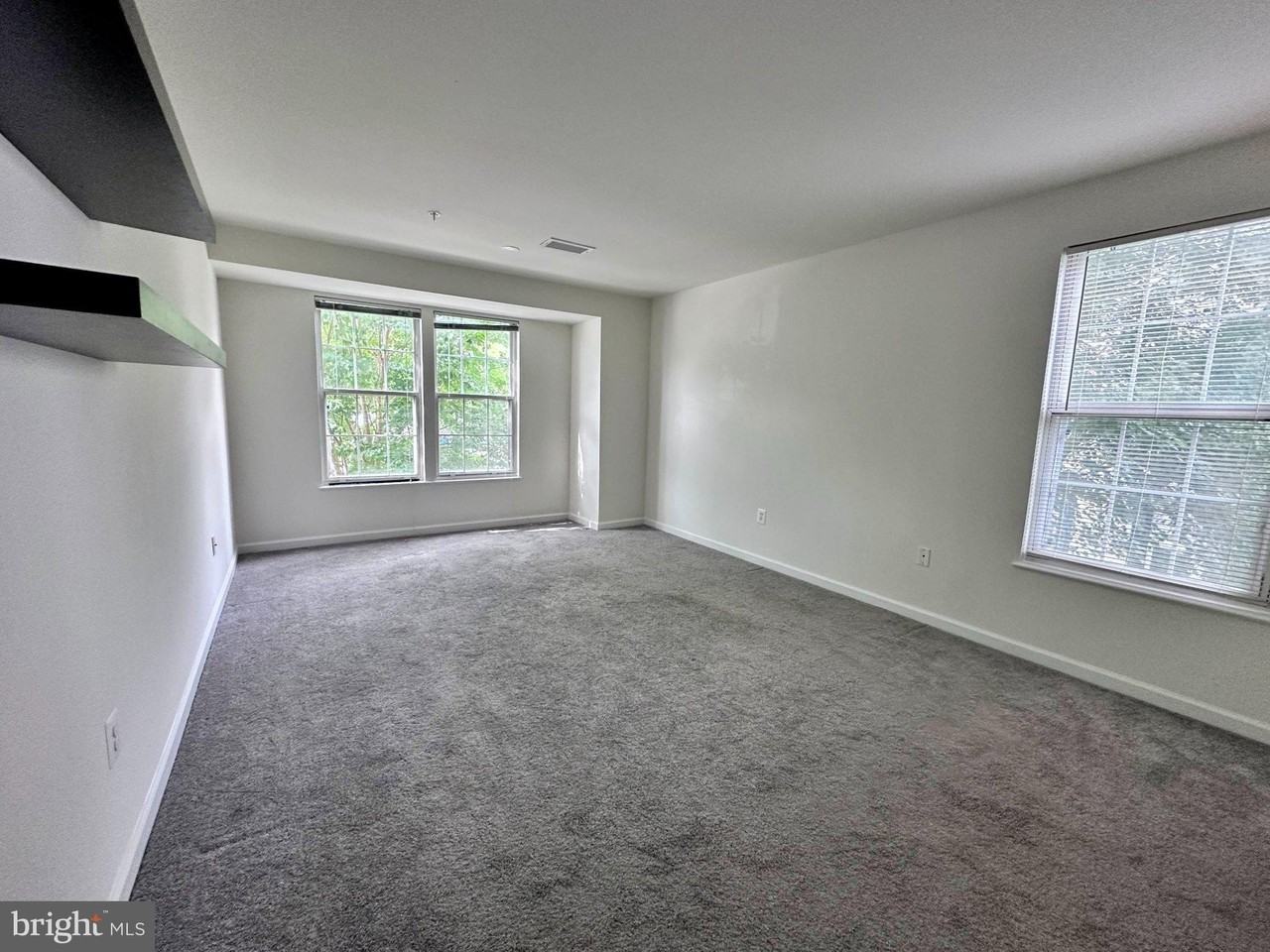 7526 Coxton Ct #65 - Photo 5 of 17