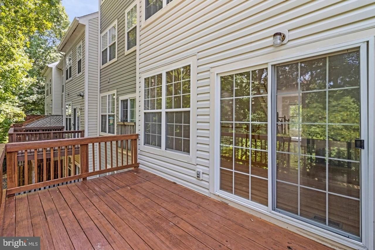 6490 Tayack Pl - Photo 7 of 43