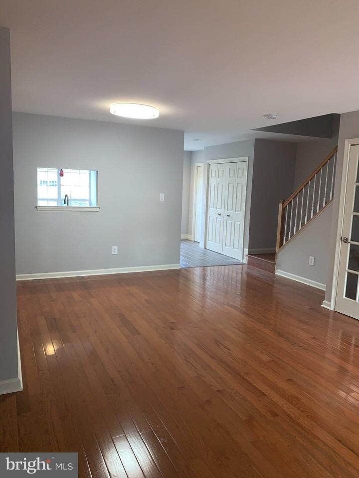 5936 Baron Kent Ln - Photo 2 of 27