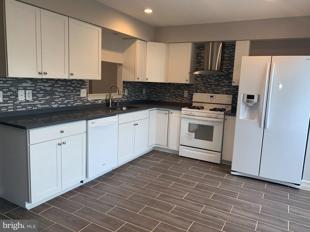 5936 Baron Kent Ln - Photo 6 of 27