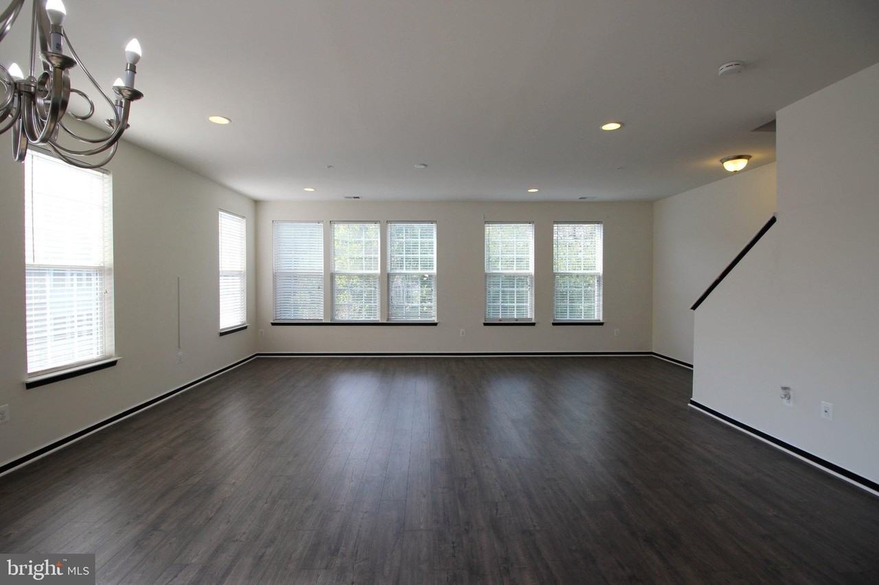 14782 Mason Creek Cir - Photo 2 of 27