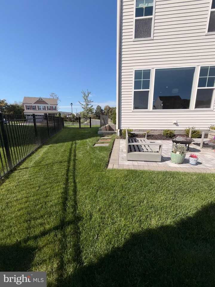 8139 Skystone Loop - Photo 6 of 42