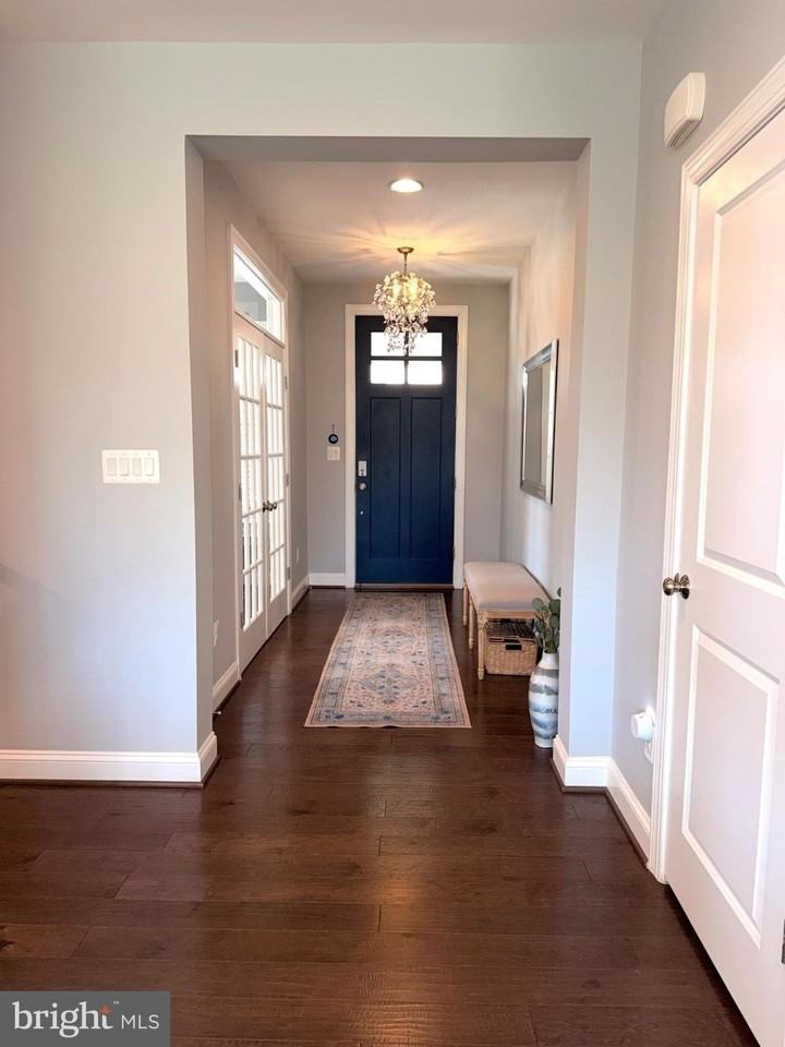 8139 Skystone Loop - Photo 7 of 42