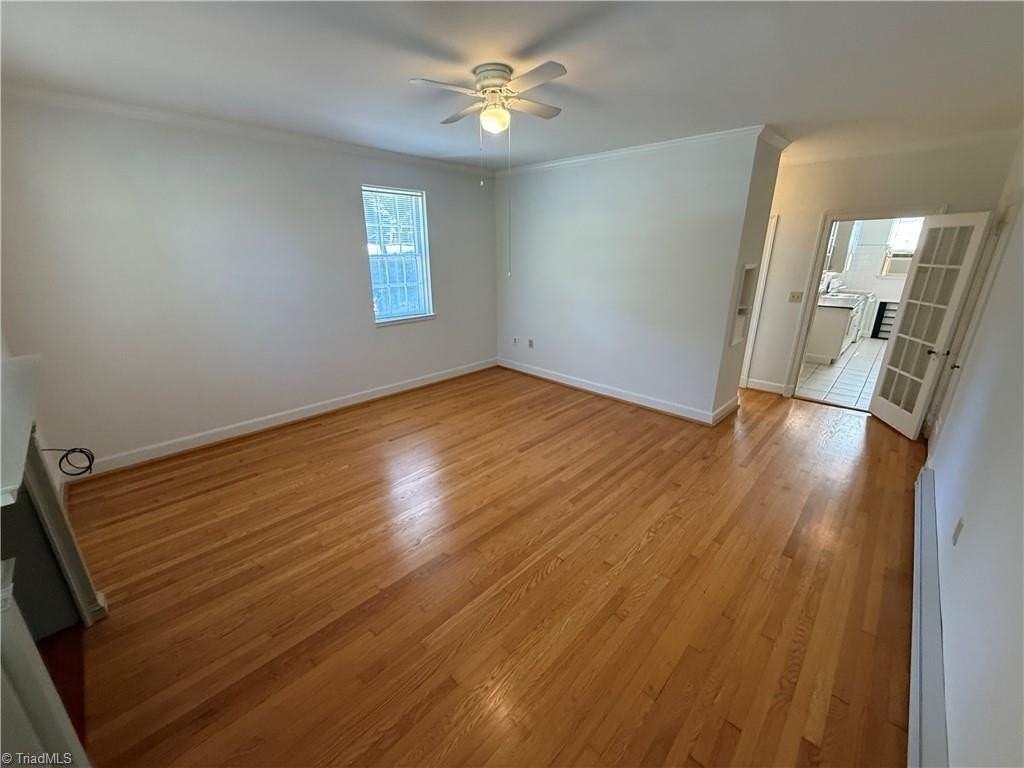 1306 Glade St #26 - Photo 5 of 9