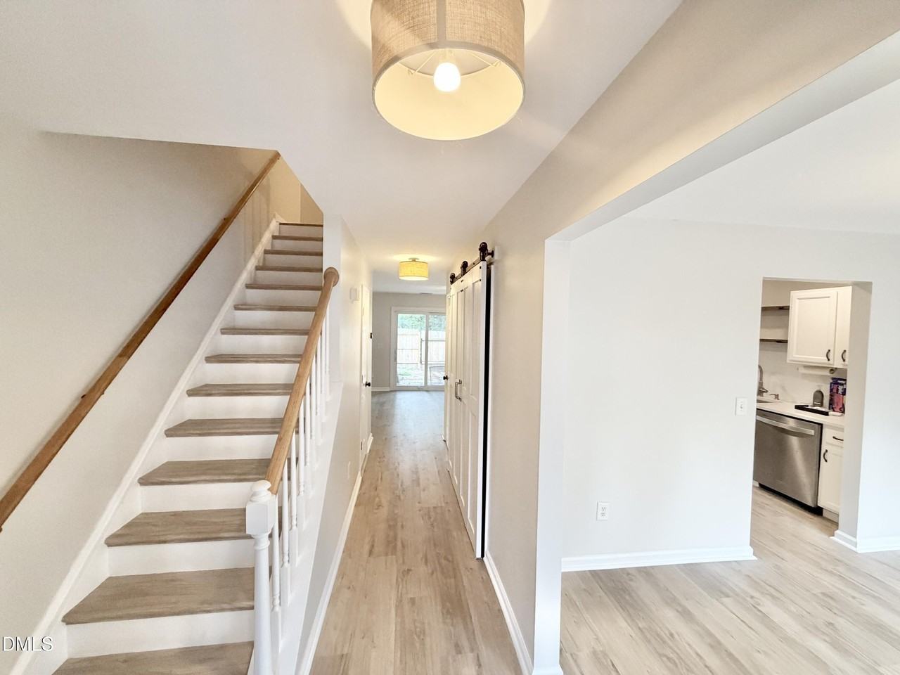 142 Callan Park Ln - Photo 2 of 19