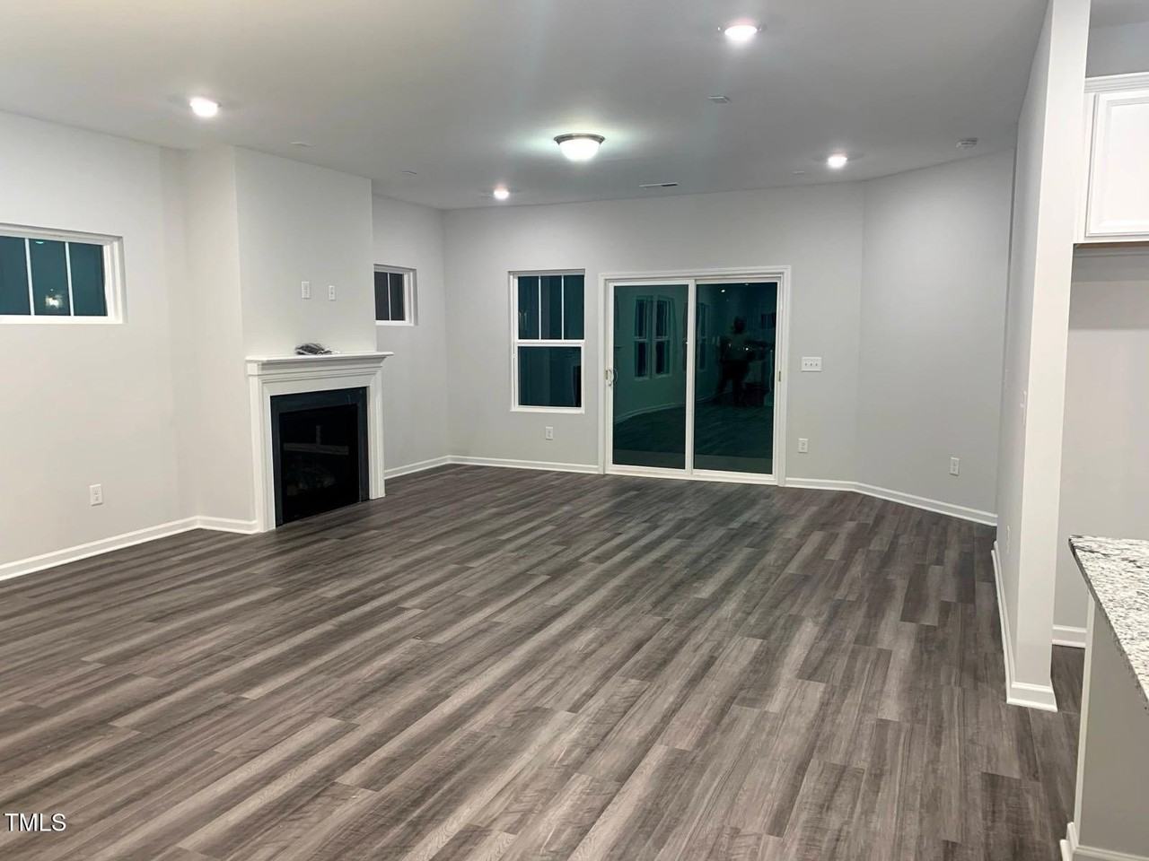 501 Sage Oak Ln - Photo 4 of 13