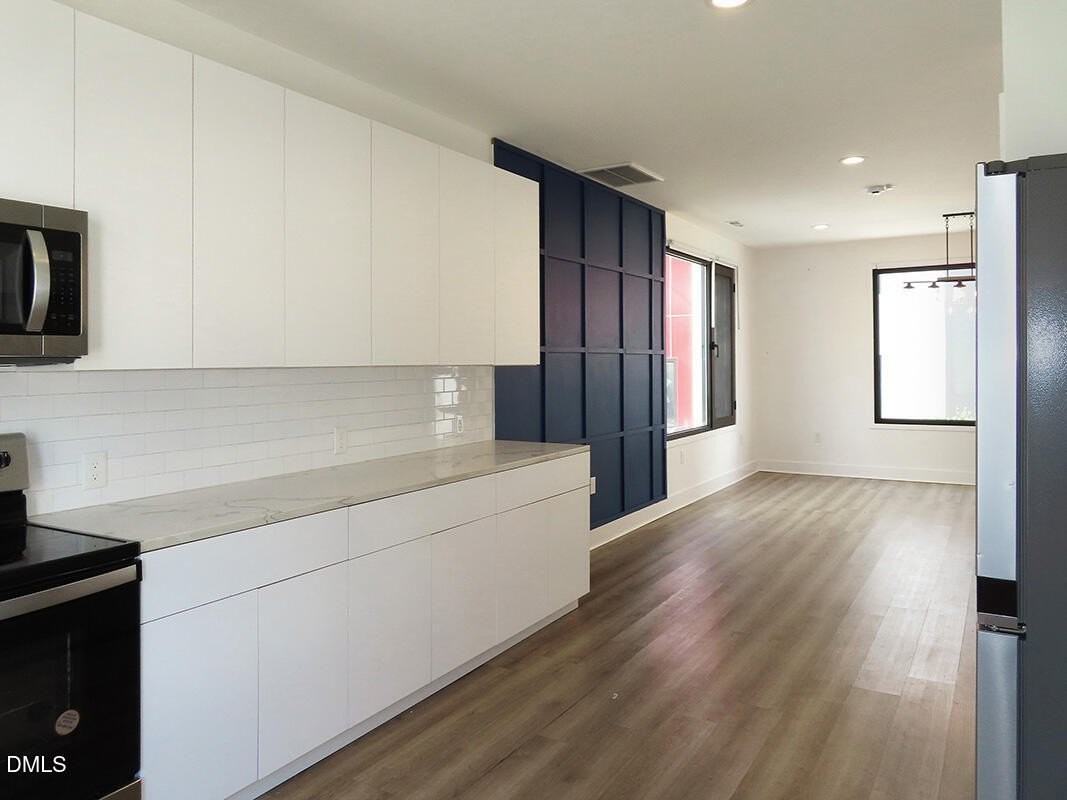 1112 Nova St - Photo 7 of 20