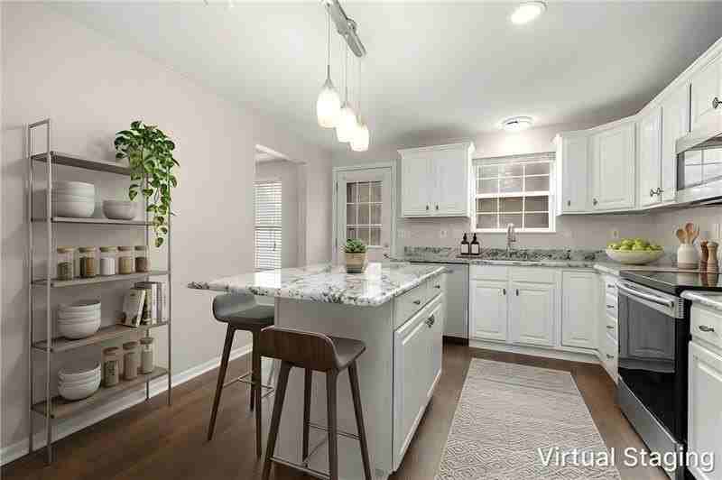 203 Northglen Ct